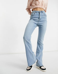 I Saw It First flare jean in washed blue