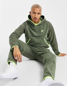 Tracksuit Nike Club Essentials panelled in khaki