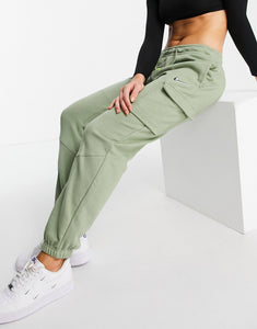 Nike Dance cargo pants green