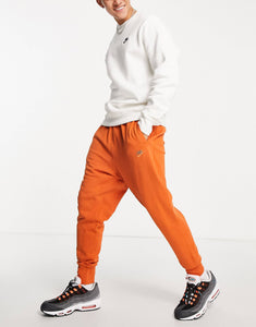 Nike Classic joggers rust