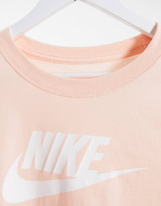 Maicë Nike cropped Futura