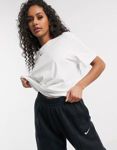 Nike central swoosh oversized