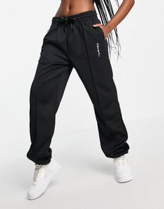 Nike oversized joggers black