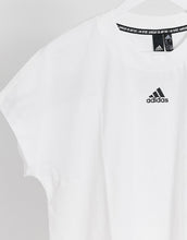 Load image into Gallery viewer, Maicë adidas boxy - White