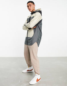 Nike utility hooded jacket CHARCOAL