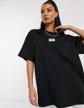 Load image into Gallery viewer, Maic The Couture Club