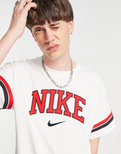 Load image into Gallery viewer, Nike Retro pack t-shirt sail/red