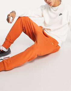 Nike Classic joggers rust