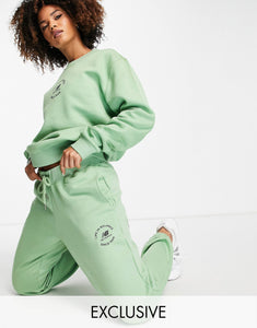 New Balance joggers sage green