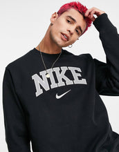 Load image into Gallery viewer, Nike Retro logo black