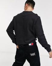 Load image into Gallery viewer, Duks Tommy Jeans large flag logo