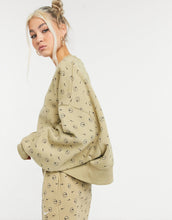 Load image into Gallery viewer, Tracksuit Nike all over logo camel