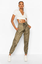 Load image into Gallery viewer, Shell Suit Jogger