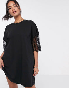 Fustan Oversized lace