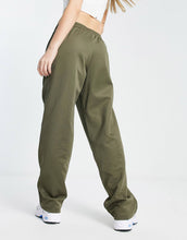 Load image into Gallery viewer, New Balance unisex track pants khaki