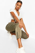Load image into Gallery viewer, Shell Suit Jogger
