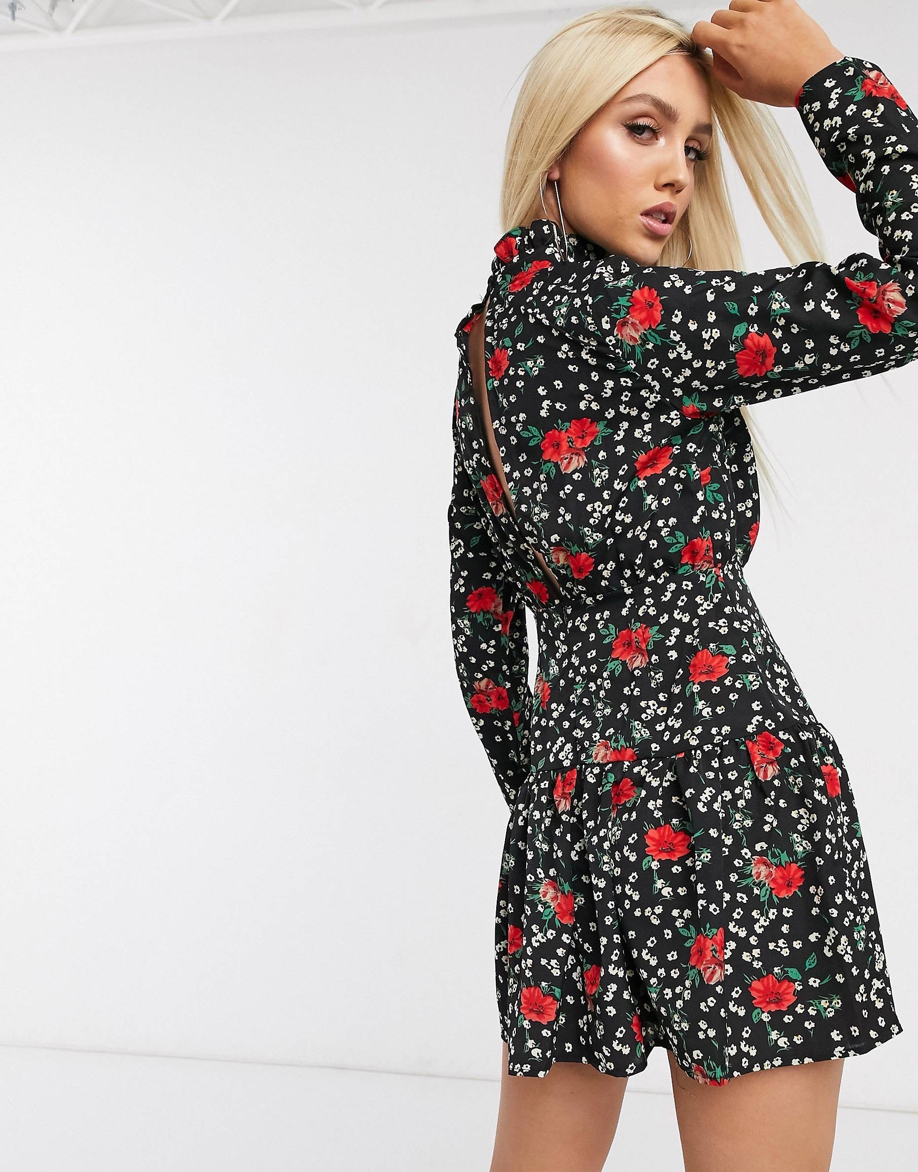 Fustan Boohoo Floral