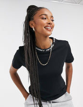 Load image into Gallery viewer, Maicë Tommy Jeans - Branded