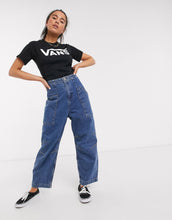 Load image into Gallery viewer, Maic Vans Flying V