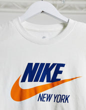 Load image into Gallery viewer, Maicë Nike New York futura