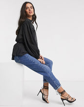 Load image into Gallery viewer, Bluze Spot