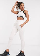 Load image into Gallery viewer, Puma Classic - Trenerka te poshtme