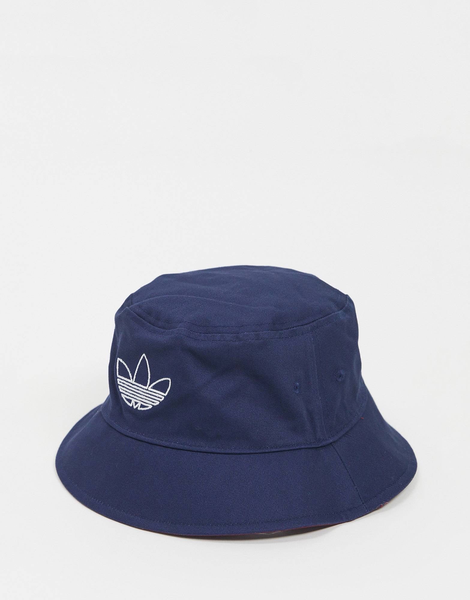 Kapelë adidas Originals - Bucket hat