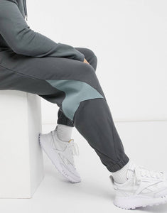 Tracksuit oversized rib insert panels