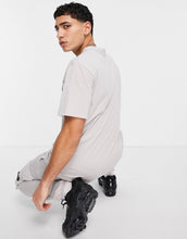 Load image into Gallery viewer, Nike Sports Utility cargo pocket grey