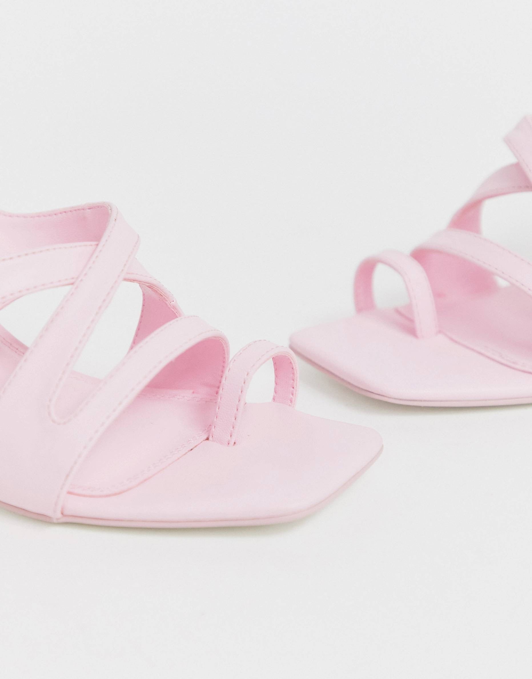 Take Harley  strappy