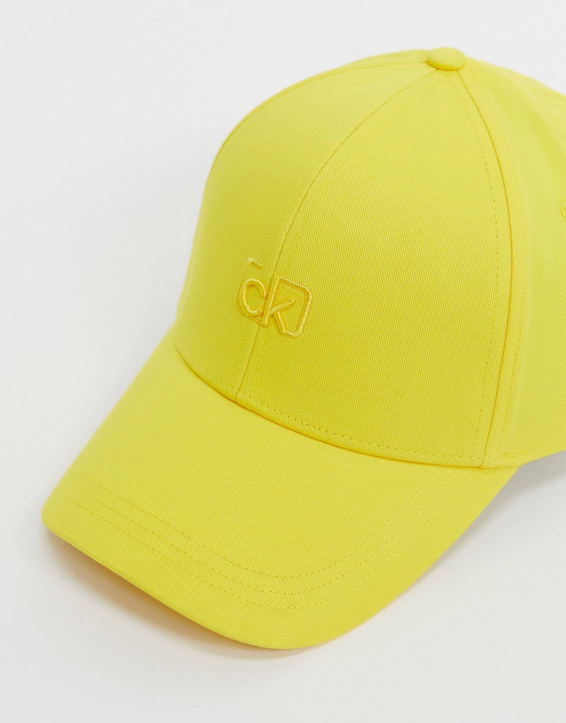 Kapelë Calvin Klein - Yellow