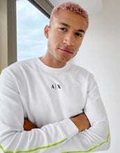 Load image into Gallery viewer, Armani Exchange white
