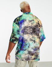 Load image into Gallery viewer, Weekday coffee oversized shirt green