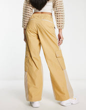 Load image into Gallery viewer, Obey dylan low rise cargo pants beige