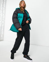 Load image into Gallery viewer, Puffer Jacket Green