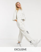 Load image into Gallery viewer, Set Collusion - in stone