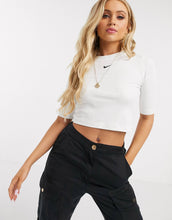 Load image into Gallery viewer, Maic - Nike Swoosh