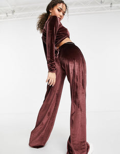 Fashionkilla exclusive velour co-ord in chocolate