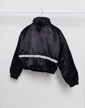 Load image into Gallery viewer, Jakne Kappa - Black