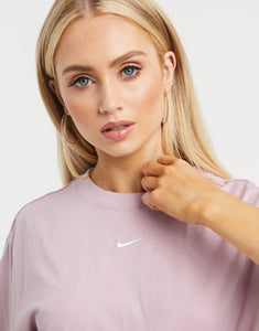 Fustan Nike mini Swoosh oversized in lilac