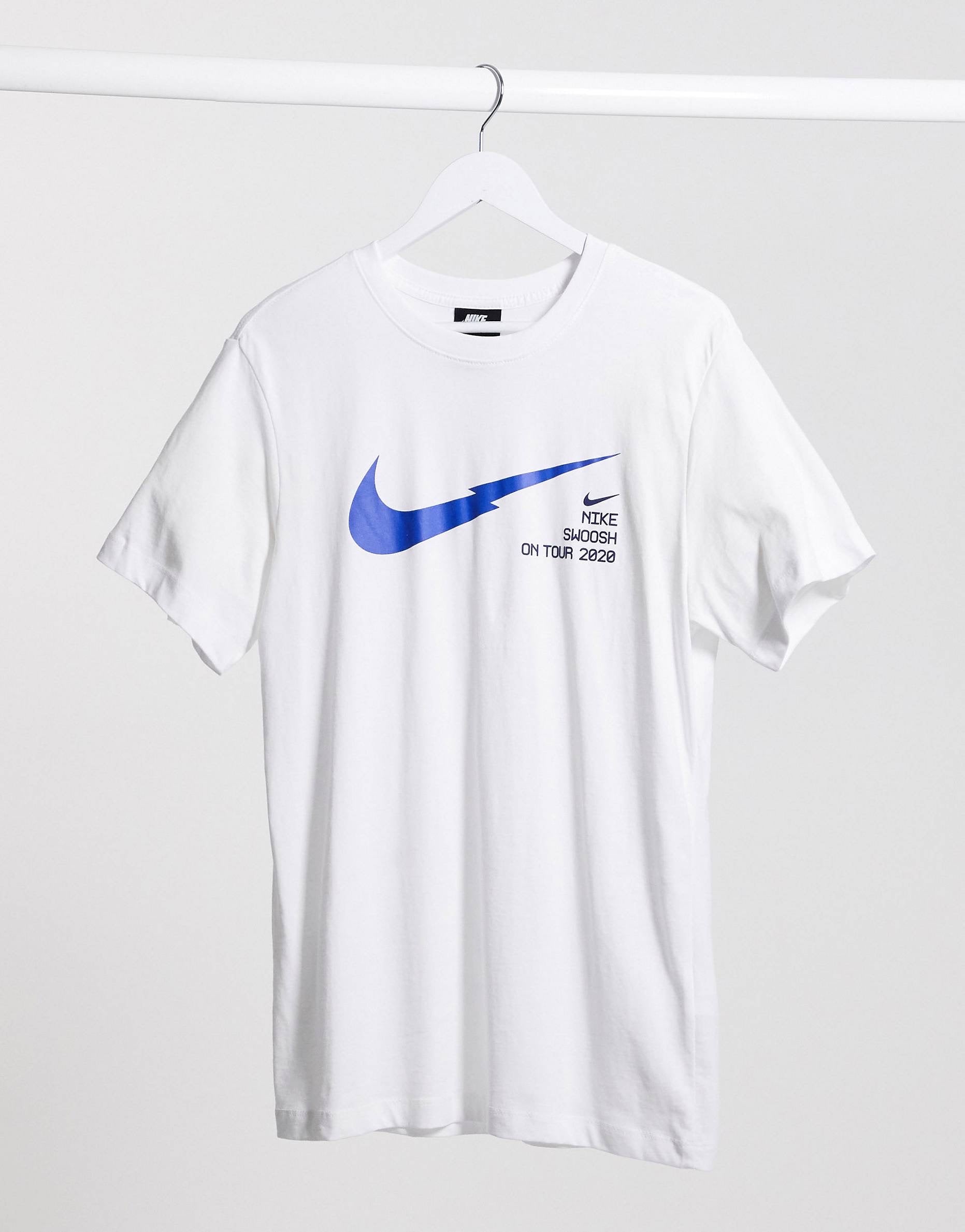 Maicë Nike Swoosh On Tour