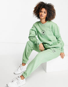 New Balance joggers sage green