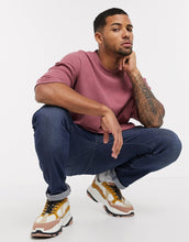 Load image into Gallery viewer, Maicë Distressing in pink - Oversized