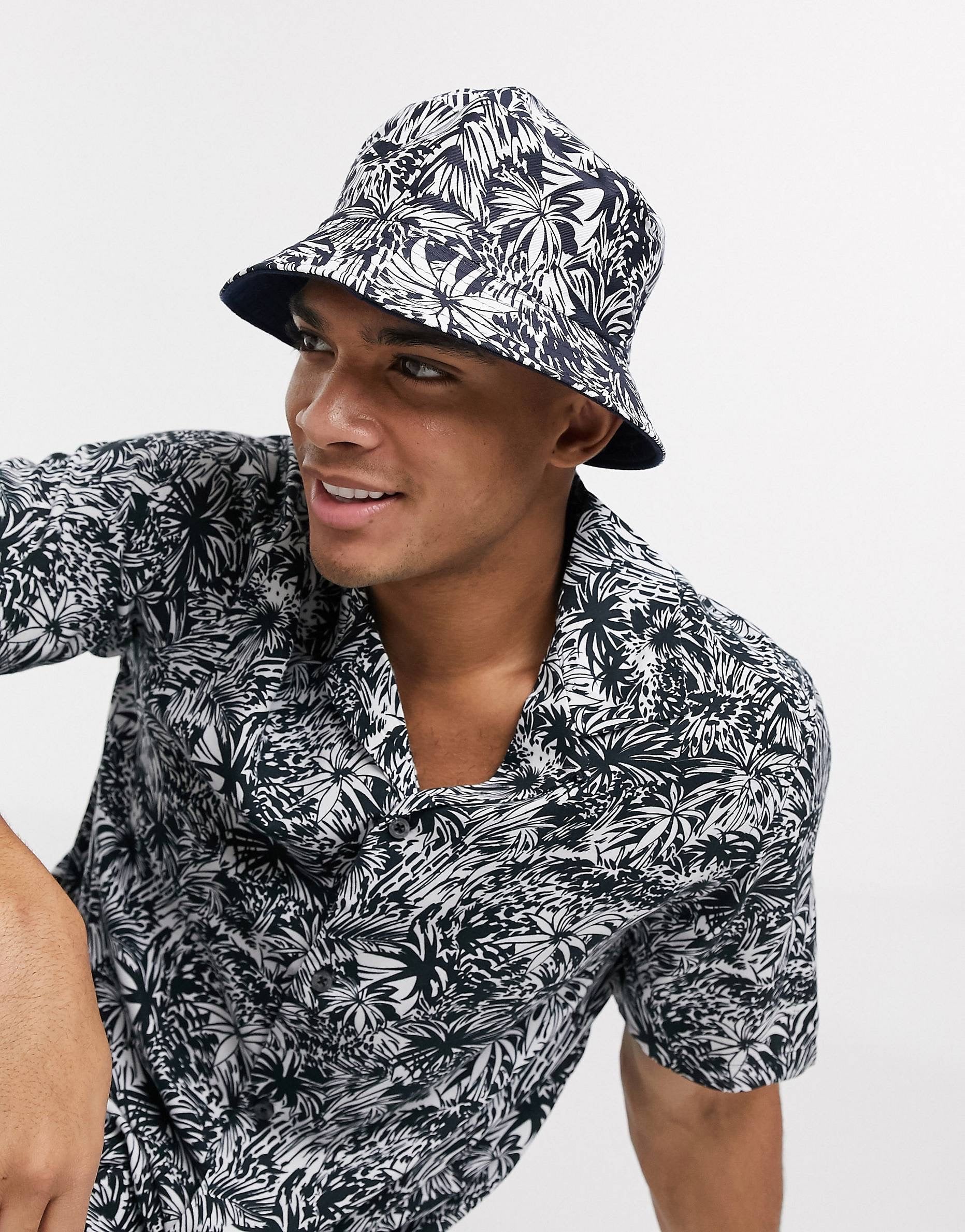 Kapelë French Connection - Bucket hat