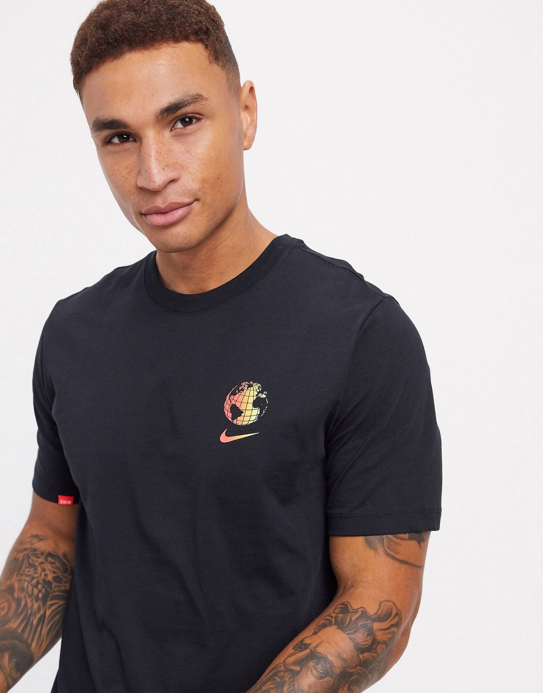 nike worldwide pack t shirt