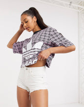 Load image into Gallery viewer, Maicë adidas Originals Trefoil cropped