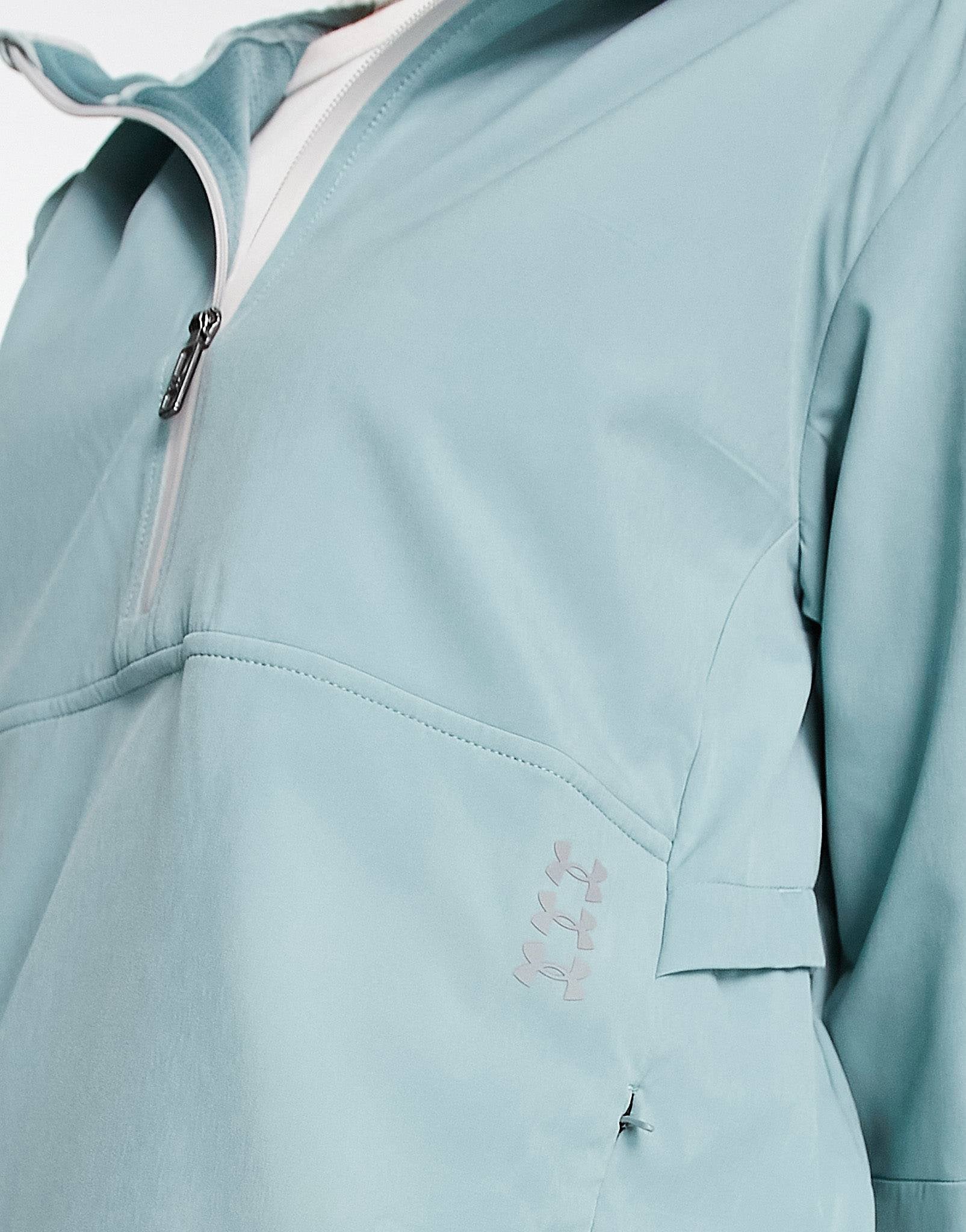 Under Armour Terrain hooded jacket light green