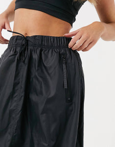 Nike woven maxi skirt black