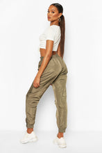 Load image into Gallery viewer, Shell Suit Jogger