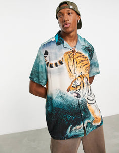 Relaxed revere shirt tiger